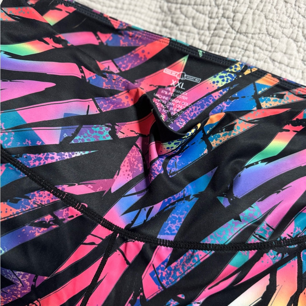 XXL Women's Multicolor Active Leggings - Bold Abstract Print
